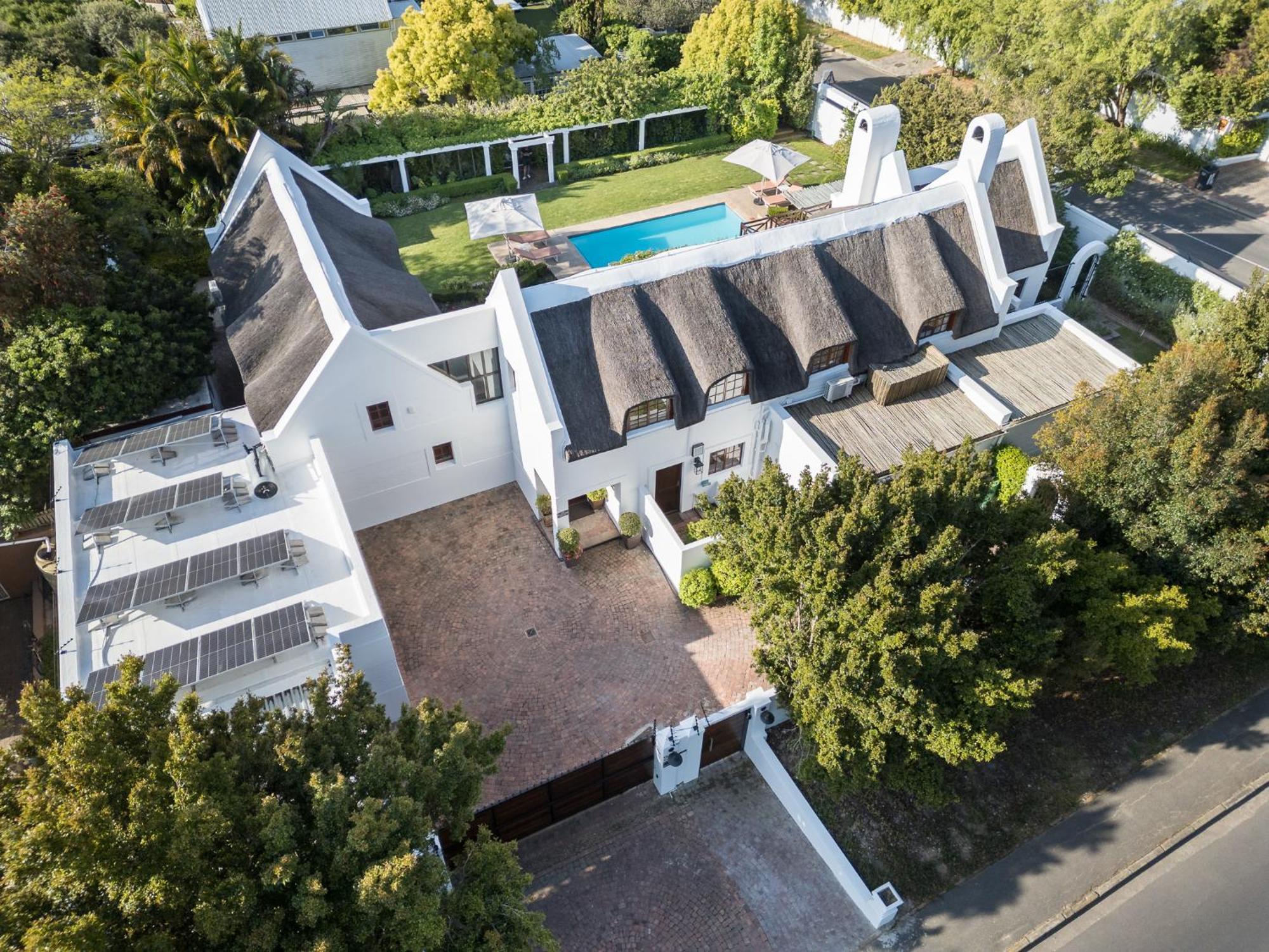 Die Rietdak - Reetdachhaus Mit Vier Schlafzimmern Cape Town Eksteriør bilde